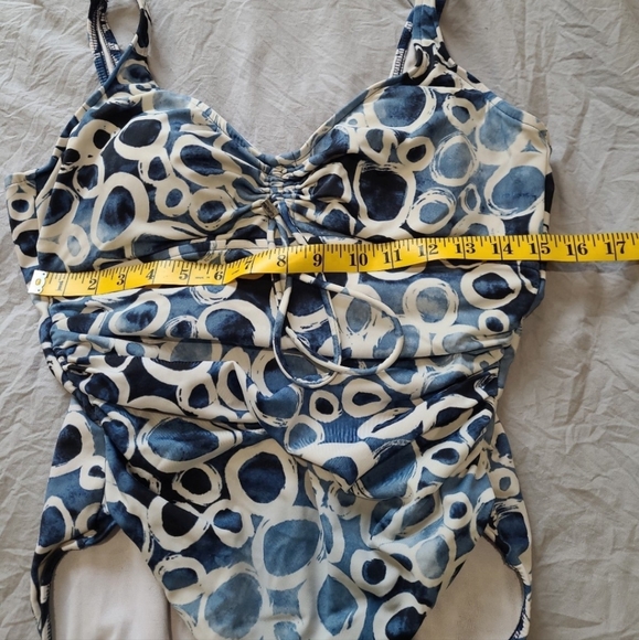 Magicsuit one-piece swimsuit with adjustable tie bust. Size M - Picture 12 of 12